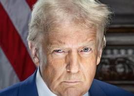 Fotografía proporcionada por el equipo de transición de Trump Vance que muestra el retrato oficial del presidente electo de Estados Unidos, Donald Trump.