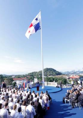 La ceremonia del 25° aniversario de la histórica transferencia del Canal en 1999.