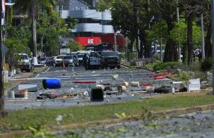 Arias planteó que la ley y el diálogo son las alternativas para los desafíos nacionales.