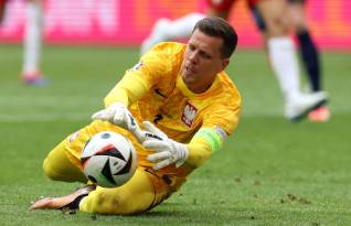 Wojciech Szczęsny durante un partido con Polonia en la Eurocopa 2024.