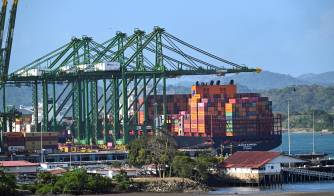 Hutchison Ports PPC gestiona el puerto de Cristóbal, en el lado Atlántico del Canal de Panamá, y el de Balboa en el Pacífico.