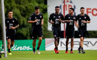 Jugadores de la selección de Costa Rica durante un entrenamiento.