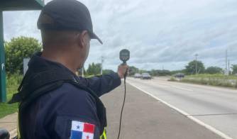 Se exhorta a los panameños a respetar las señales de tránsito y acatar las indicaciones de las autoridades.