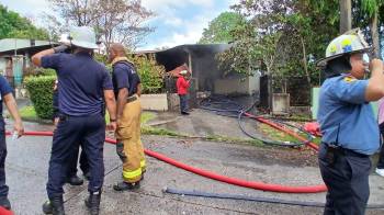 Delgado destacó que las labores de extinción del incendio concluyeron.