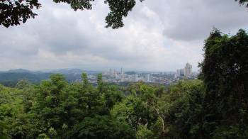 Vista de la ciudad de Panamá desde el Parque Natural Metropolitano.