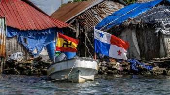 Imagen ilustrativa de un bote en la comarca Guna Yala.