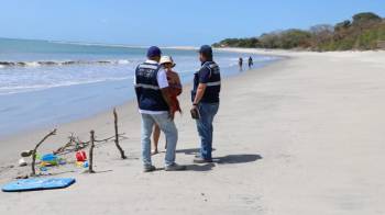 El artículo No. 258 de la ‘Constitución’ señala que las playas son de uso público.