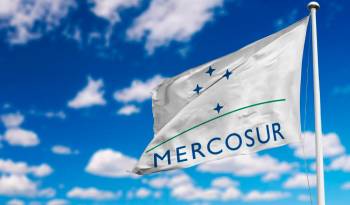 El Mercado Común del Sur (Mercosur) es un bloque económico fundado en 1991 por Argentina, Brasil, Paraguay y Uruguay.
