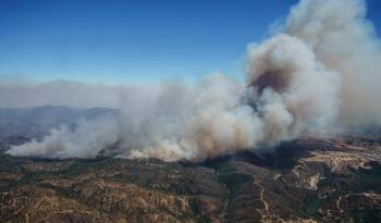 Vista aérea cedida por la Presidencia de Chile de una zona afectada por los incendios forestales, en la región de Valparaíso, Chile, el 3 de febrero de 2024.