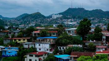 San Miguelito enfrenta una compleja topografía y las unidades del Metro de Bus no ingresan a todas las áreas.