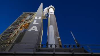 Fotografía cedida por United Launch Alliance (ULA) donde se muestra el cohete Atlas V que lleva el Starliner de Boeing, instalado el domingo 5 de mayo en el Complejo de Lanzamiento Espacial-41 (SLC-41) en Cabo Cañaveral, Florida (Estados Unidos). EFE/ULA