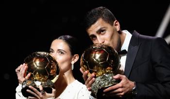 Los futbolistas españoles Aitana Bonmatí y Rodrigo Hernández lograron un hito para el fútbol de su país al conquistar en sus respectivas categorías el Balón de Oro 2024.