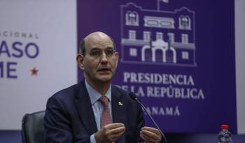 El ministro de Economía y Finanzas, Felipe Chapman.