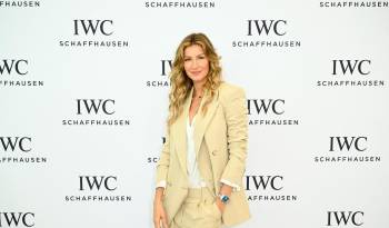 Gisele Bündchen asiste a la charla en vivo de IWC Schaffhausen el 8 de diciembre de 2023.