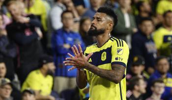 El futbolista panameño, Aníbal Godoy durante un partido con el Nashville.