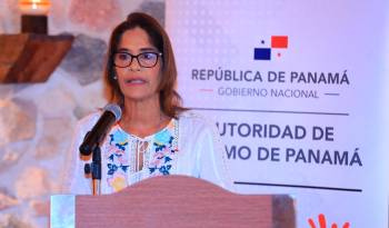 La administradora de la Autoridad de Turismo de Panamá, Denise Guillén, durante la presentación del informe.