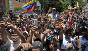 Opositores al presidente venezolano Nicolás Maduro se reúnen para una manifestación convocada por la líder opositora María Corina Machado el pasado sábado 3 de agosto.