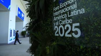 El primer Foro Económico Internacional América Latina y el Caribe 2025 se realiza el 29 y 30 de enero en el Centro de Convenciones de Panamá.