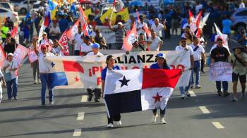 Los sindicatos insisten que la norma aprobada aumenta la edad de jubilación.