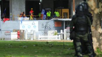 Los presuntos miembros del sindicato se encuentran resguardados en el área de construcción del nuevo Hospital del Niño.