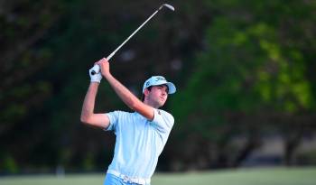 Elvis Smylie comparte con Cameron Smith, el liderazgo en la PGA australiana.