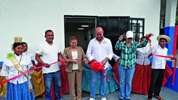 Inauguración del comedor en la Escuela San Antonio de Padua, en Ciri Grande, Capira.