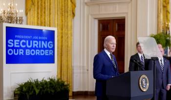 El presidente de EE.UU., Joe Biden, habla en la Casa Blanca, en Washington, DC.