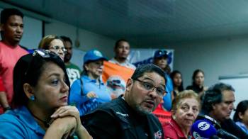 Agrupaciones sindicales se pronuncian en relación al primer bloque de reformas de la Caja de Seguro Social, las cuales se someterán a votación en primer debate mañana.