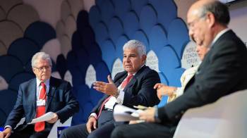 José Raúl Mulino, presidente de Panamá, durante su participación en el Foro de Davos.