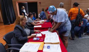 La Alcaldía de Panamá brinda permisos temporales a emprendedores y pequeños comerciantes.