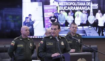 El director de la Policía colombiana, general William René Salamanca, habla durante una rueda de prensa en Bogotá (Colombia), este 16 de enero de 2023.