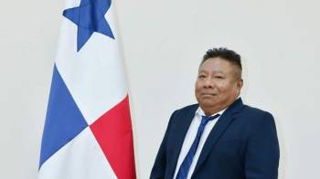 El gobernador de Guna Yala, Elizandro Hernández Morales presentó su renuncia al cargo este lunes 2 de diciembre.