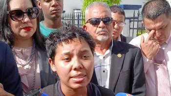 Hillary Acevedo tras interponer denuncia por abuso policial.