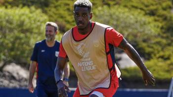 José Córdoba durante un entrenamiento previo al enfrentamiento contra Estados Unidos.