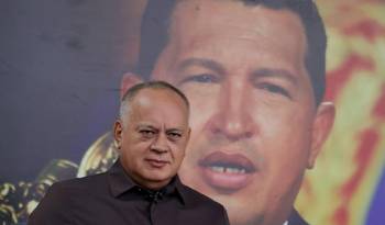 Fotografía cedida por Prensa del ministerio de interior, Justicia y Paz, donde se observa al ministro de esa cartera, Diosdado Cabello.