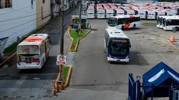 Debido a este incidente este bus no prestará servicio en las diferentes rutas.