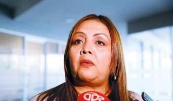 La diputada Dana Castañeda, del partido Realizando Metas (RM).