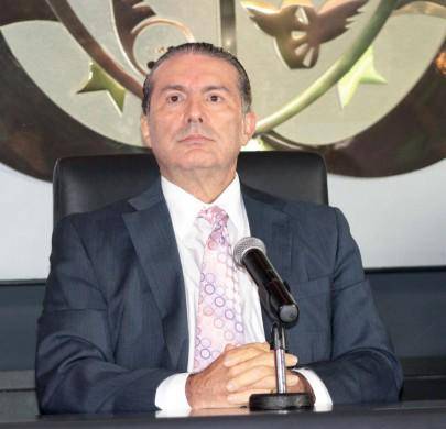Roberto Henríquez fue canciller, ministro de Comercio e Industrias y ministro de la Presidencia durante el gobierno del presidente, Ricardo Martinelli.