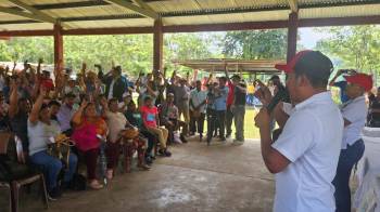 Campesinos se reunieron este 15 de marzo en la comunidad de Tres Hermanas, de Capira, para pactar su rechazo al embalse en Río Indio.