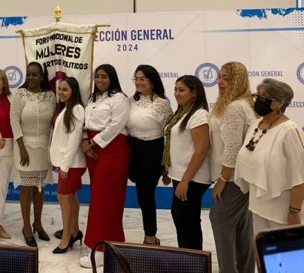 Foro Nacional de Mujeres de Partidos Políticos (Fonamupp).