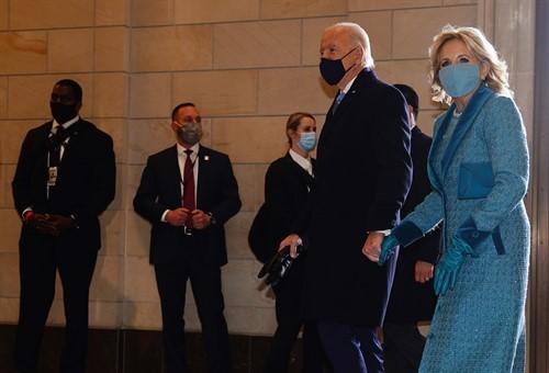 El presidente Joe Biden junto a su esposa y primera dama de Estados Unidos la dra. Jill Biden.