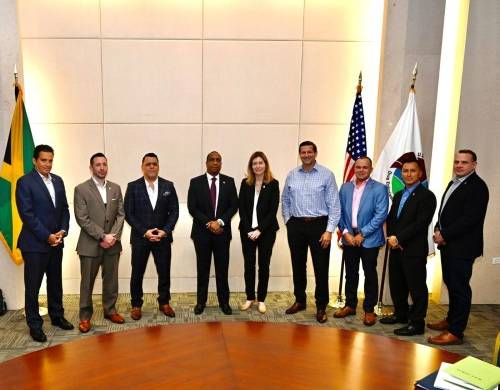 En la reunión entre Caraballo y la administradora de la DEA también participaron otros funcionarios que trabajan en la lucha contra el narcotráfico.