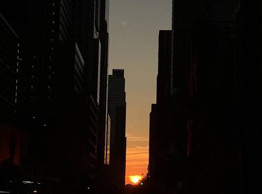 El Manhattanhenge, la puesta de sol más fotografiada de Nueva York