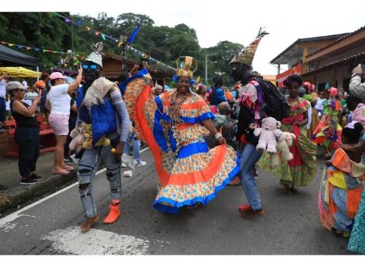 Festival que realza la importancia de la mujer negra y Cimarrona