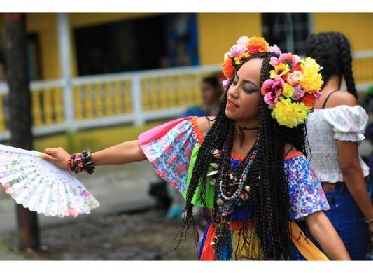 Festival que realza la importancia de la mujer negra y Cimarrona