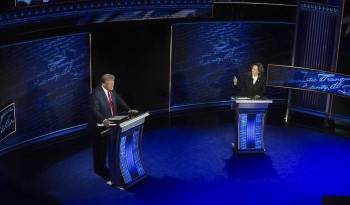 El candidato presidencial republicano Donald J. Trump y la candidata presidencial demócrata a la vicepresidencia de EE.UU. Kamala Harris durante el debate presidencial organizado por ABC News.