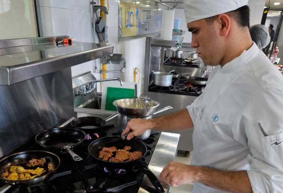 La temperatura crecía en las cocinas.