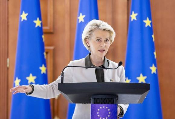 Foto de archivo de la presidenta la presidenta de la Comisión Europea, Ursula von der Leyen.