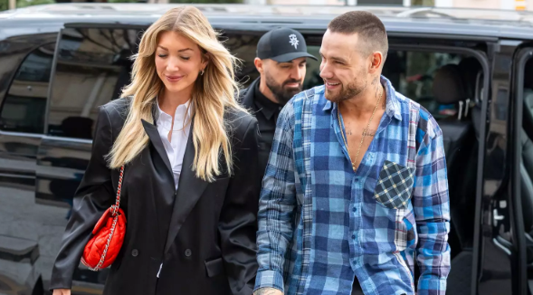 Liam de 31 años estuvo en una relación con la influencer estadounidense, Kate Cassidy.