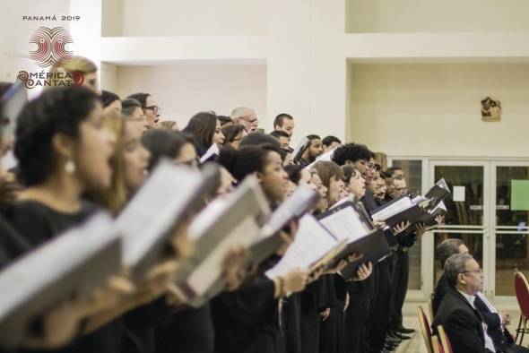 Masa coral que interpretó la Misa del Mangla r en el Festival América Cantat.